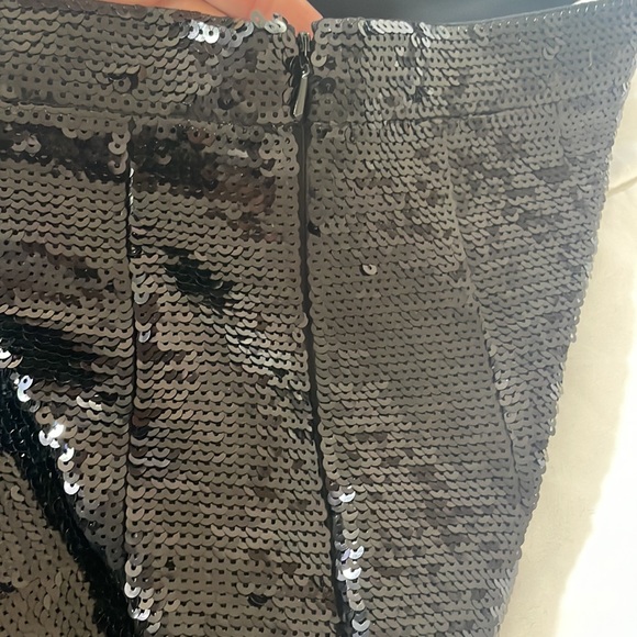 Michael kors midi sequin skirt. - Picture 9 of 12